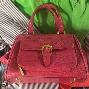 Cute handbag.